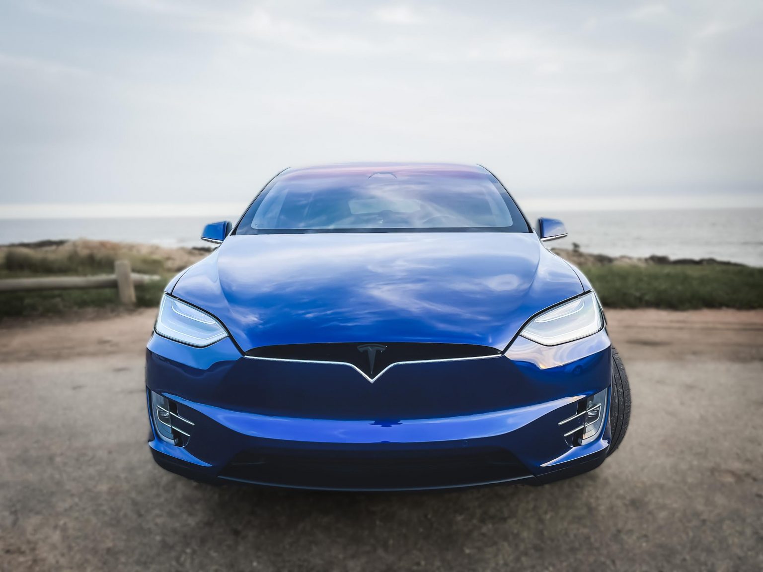 2021 / Model X / Long Range Plus / Deep Blue Metallic SUAZF Sell